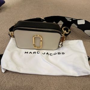 Marc Jacobs Camera Bag- LIKE NEW